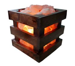 Солевая лампа Wonder Life в деревянном абажуре