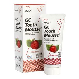 Клубничный для реминерализации зубных тканей GC Tooth Mousse