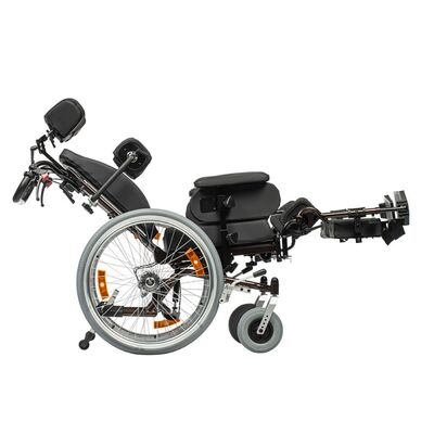 Кресло-коляска инвалидная Ortonica Comfort 600 вид сбоку