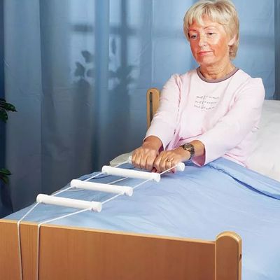 Применение веревочной лестницы Armed