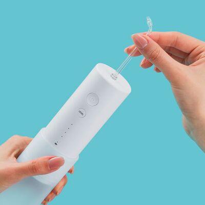 Поворот насадки регулирует угол и меняет направление воды без необходимости перехвата ручки Поворот насадки регулирует угол и меняет направление воды без необходимости перехвата ручки