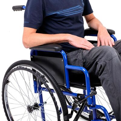 Кресло-коляска для инвалидов Armed H035 (460 мм) пневмо, подлокотники