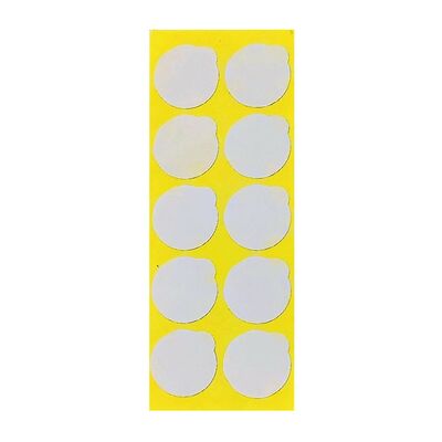 Специальные наклейки на места проколов